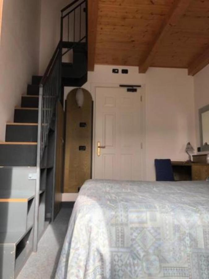 Hotel Moizi كياسا إنْ فانمالينكو المظهر الخارجي الصورة